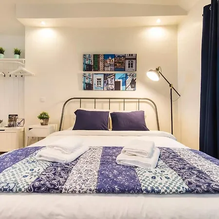 Alfama Lovely Apartment With River View. Holiday home *