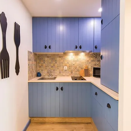Alfama Lovely Apartment With River View. Holiday home